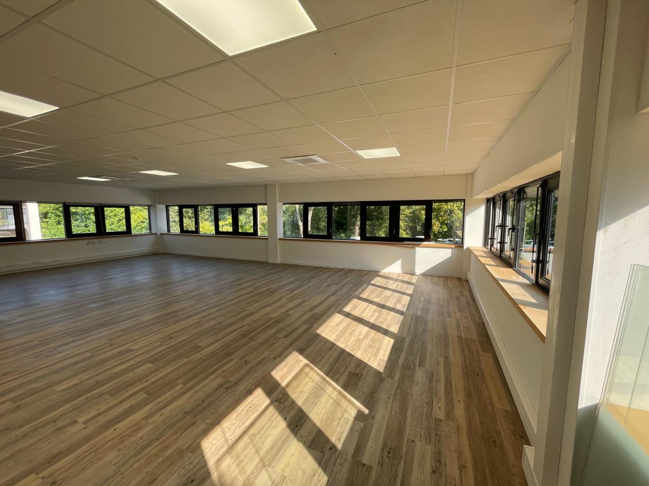 Bureau Nantes 180m² Location bureau Nantes Loire-Atlantique OLBUR2425262 2
